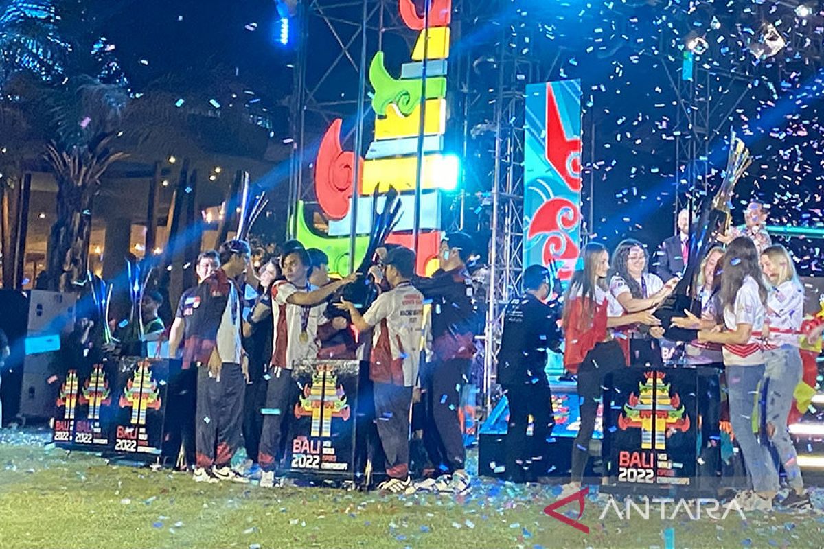 Melindungi mahkota sang raja di panggung esport globus